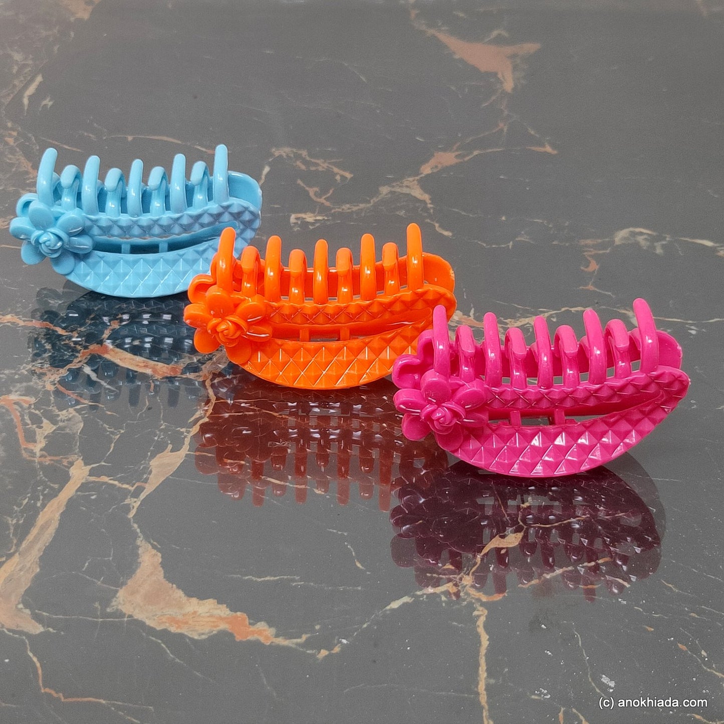 Anokhi Ada Plastic Hair Clutcher / Hair Claw for Girls and Women (Multi-Colour; Pack of 3; 02-15C)