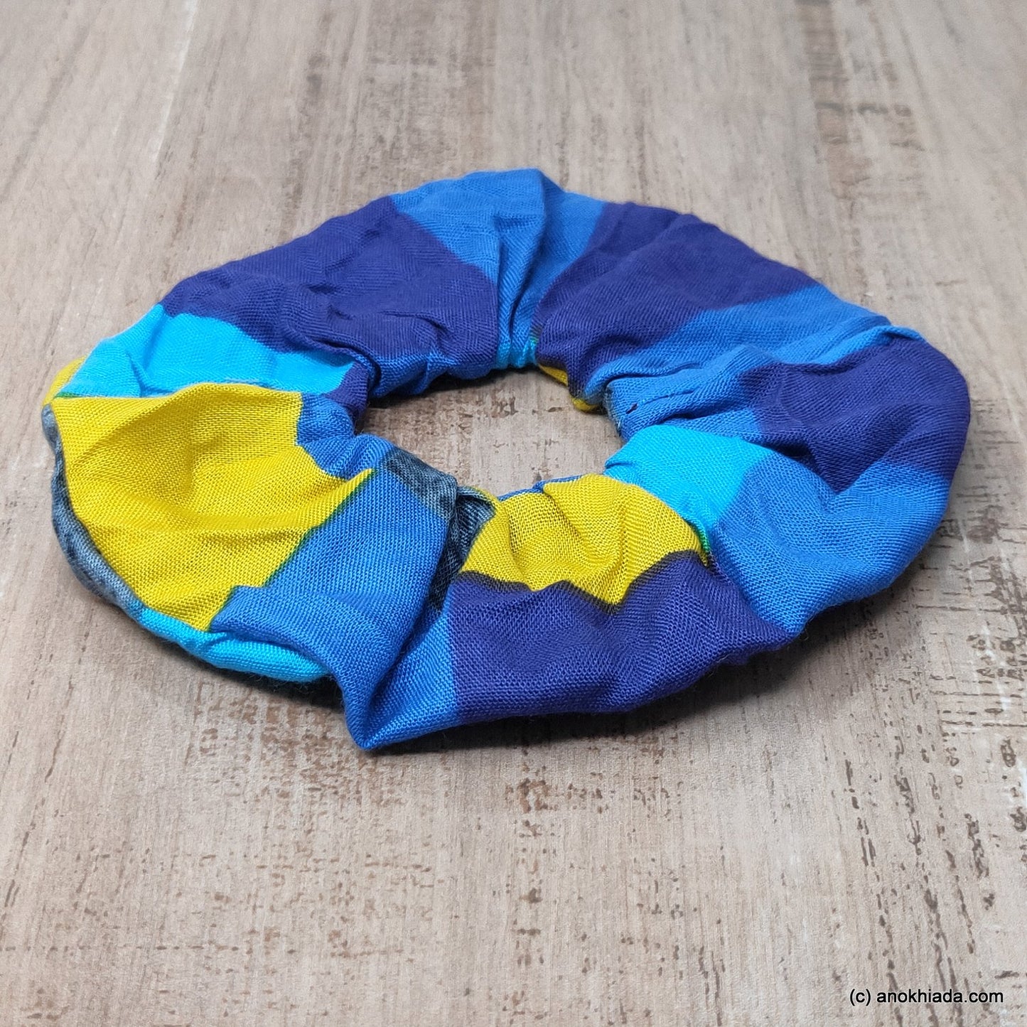 Anokhi Ada Handmade Fabric Scrunchie for Girls and Women (15-120 Scrunchie)