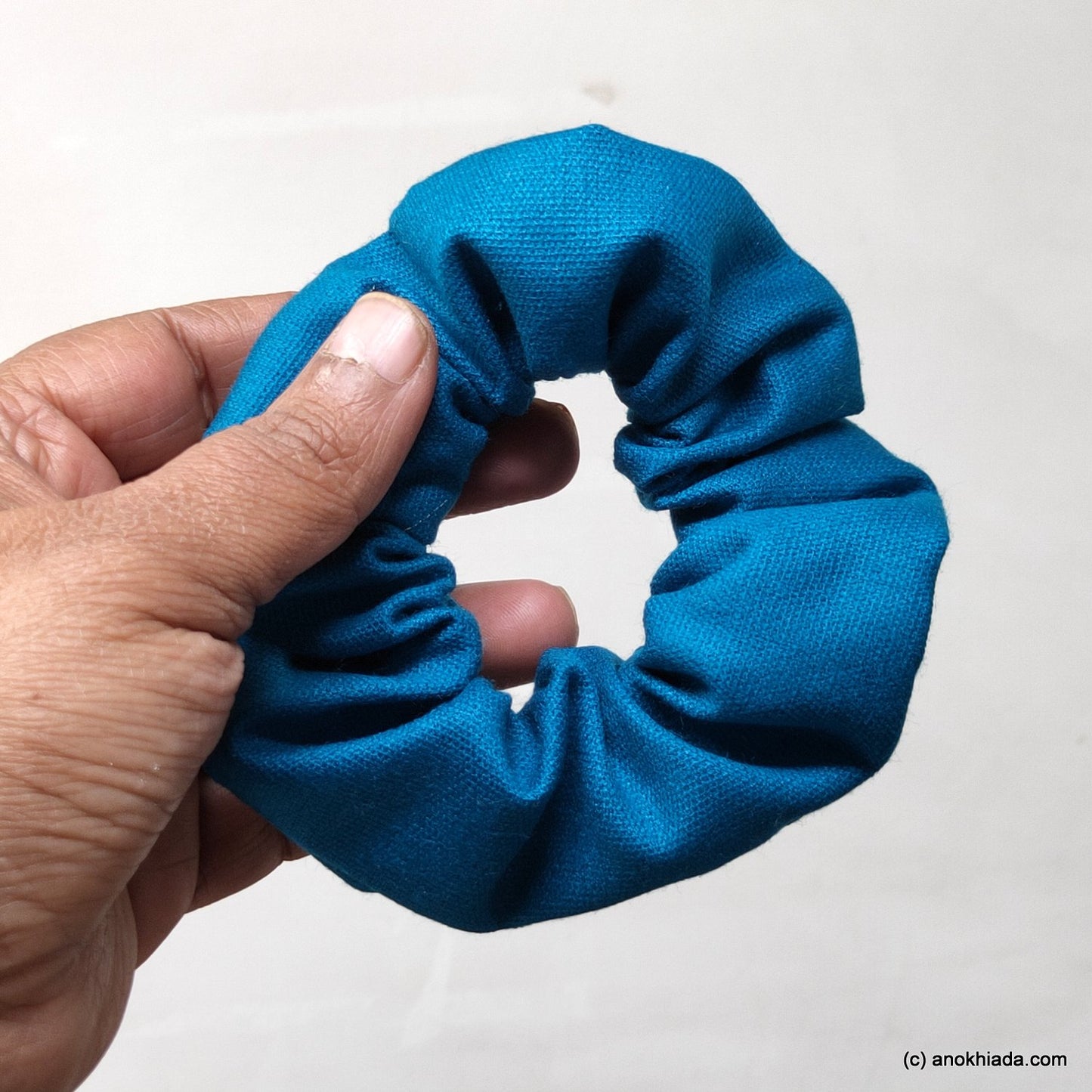 Anokhi Ada Handmade Fabric Scrunchie for Girls and Women (15-176 Scrunchie)