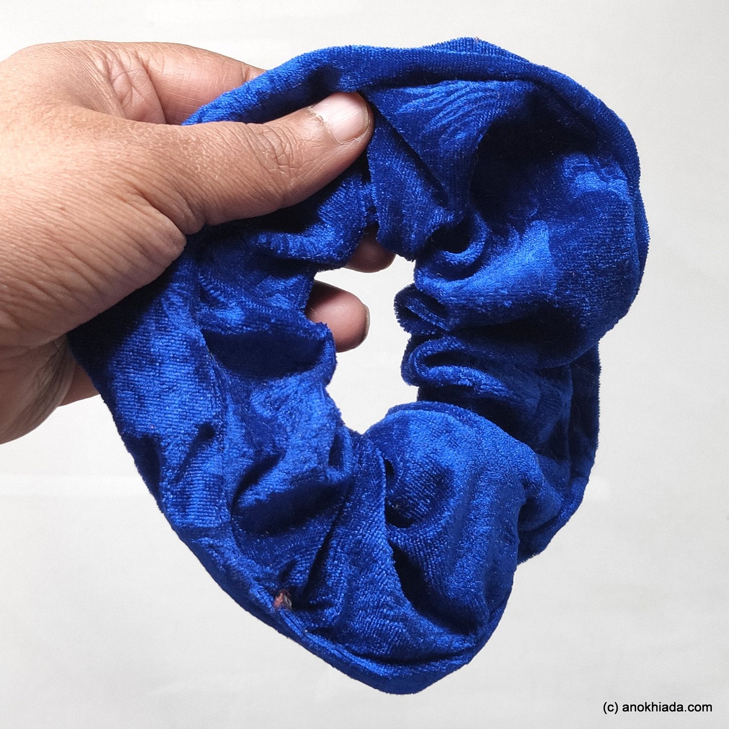 Anokhi Ada Handmade Velvet Scrunchie for Girls and Women (15-179 Scrunchie)