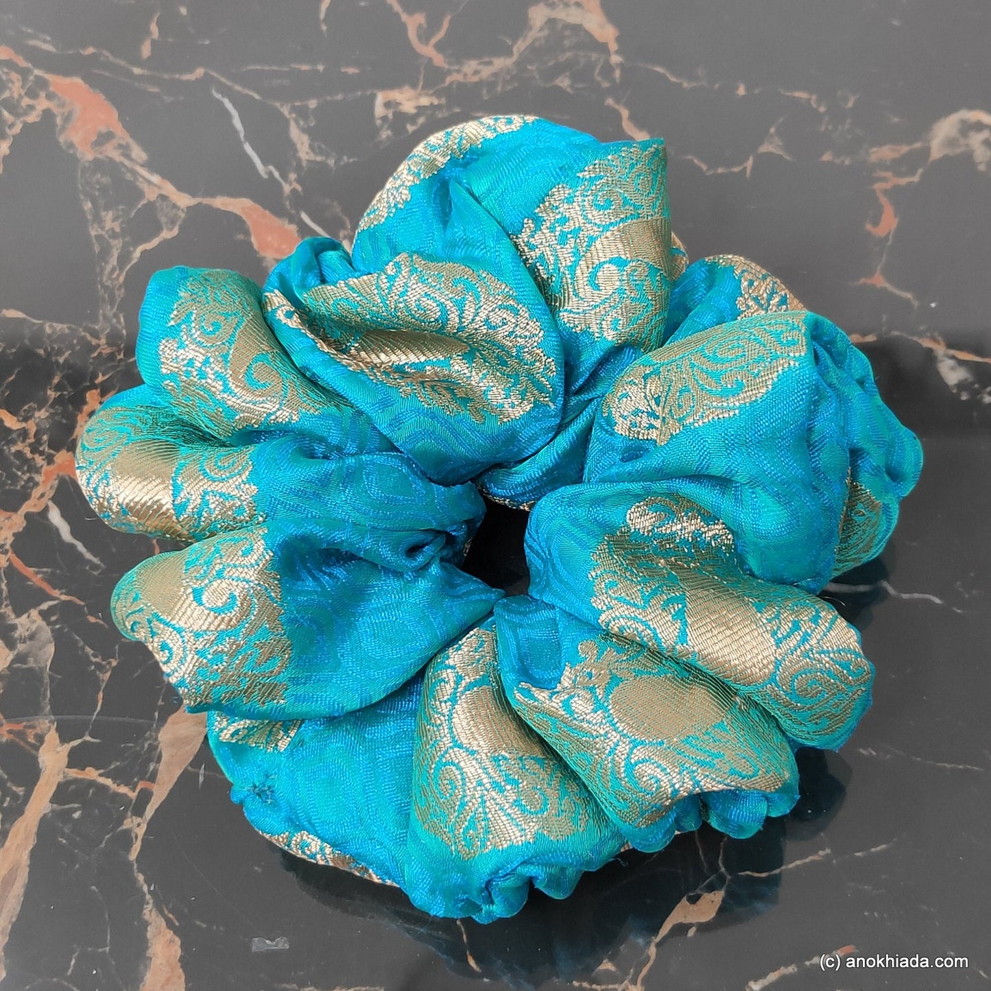 Anokhi Ada Large & Fluffy Handmade Stylish Fabric Scrunchie for Girls and Women (15-215 Scrunchie)
