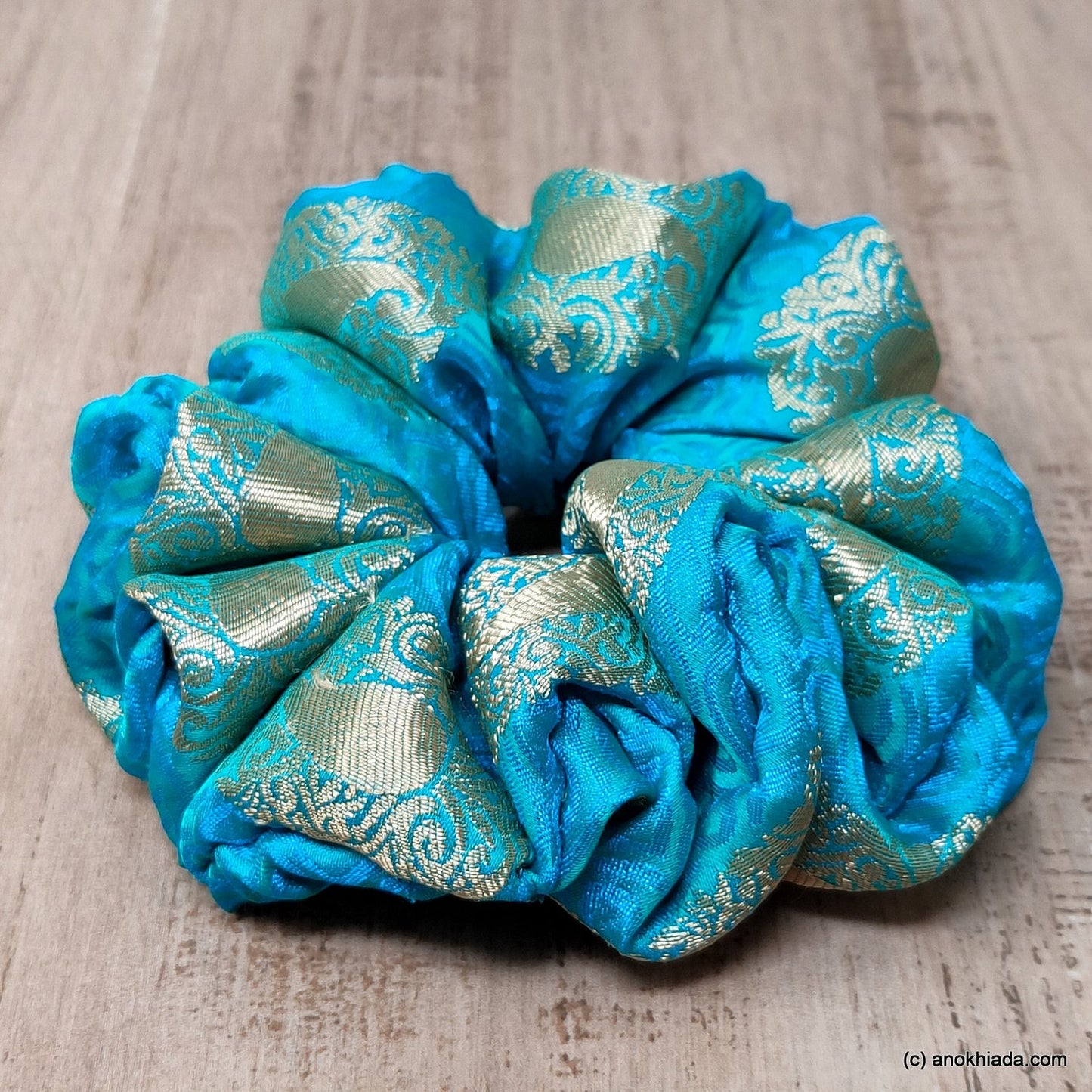 Anokhi Ada Large & Fluffy Handmade Stylish Fabric Scrunchie for Girls and Women (15-215 Scrunchie)