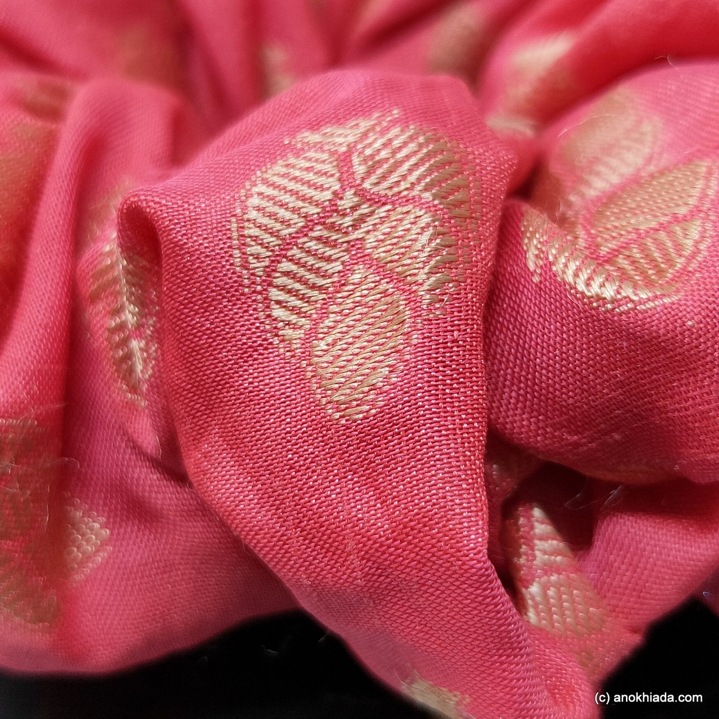 Anokhi Ada Large & Fluffy Handmade Stylish Fabric Scrunchie for Girls and Women (15-216 Scrunchie)