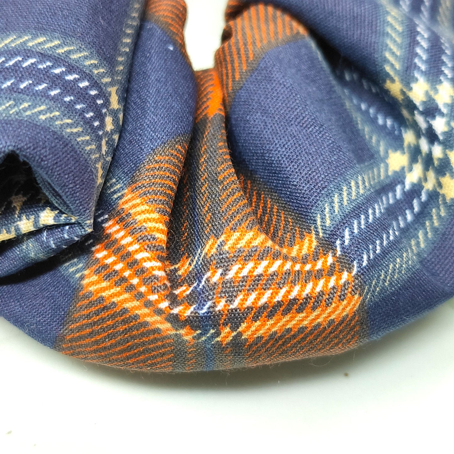 Plaid Scrunchie (15-276 Scrunchie)