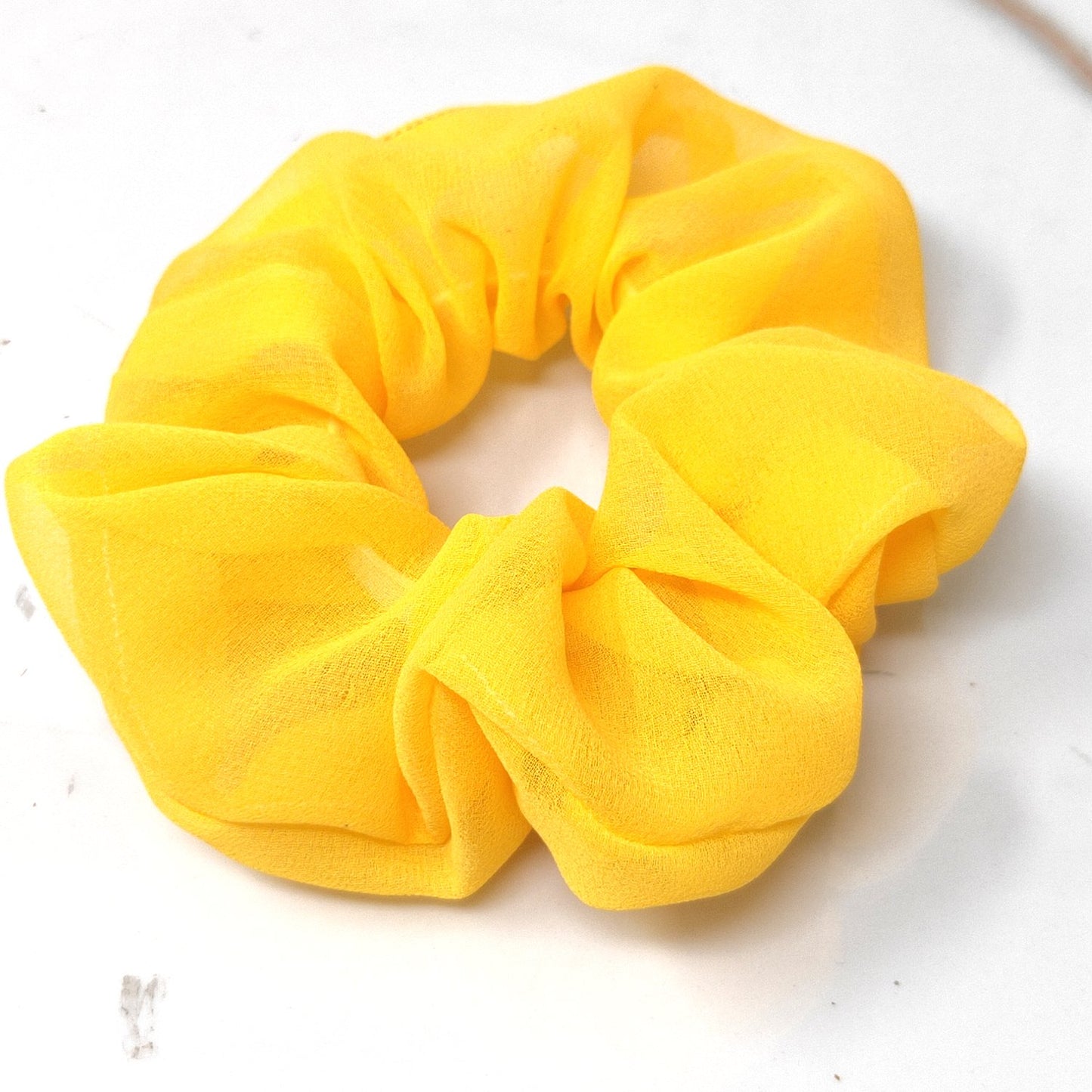 Bumblebee Scrunchie (15-339 Scrunchie)