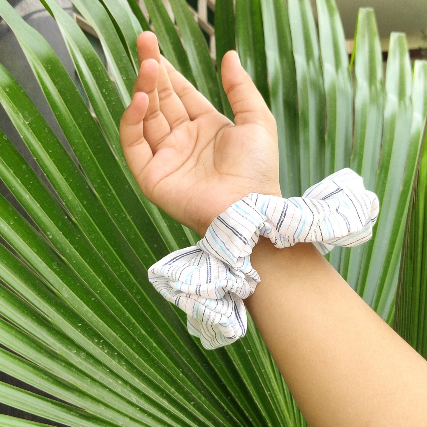 Oatmeal Scrunchie (15-342 Scrunchie)