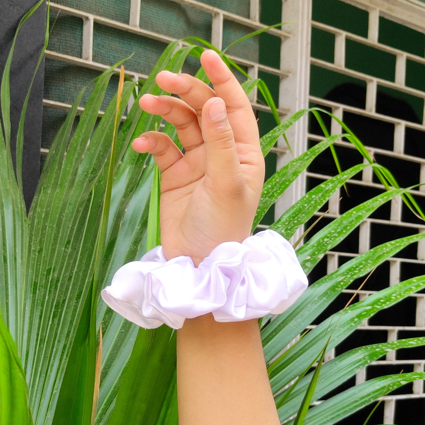 Frost Scrunchie (15-348 Scrunchie)