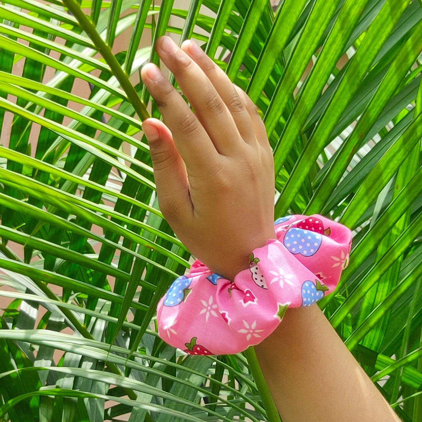 Sandia Scrunchie (15-358 Scrunchie)