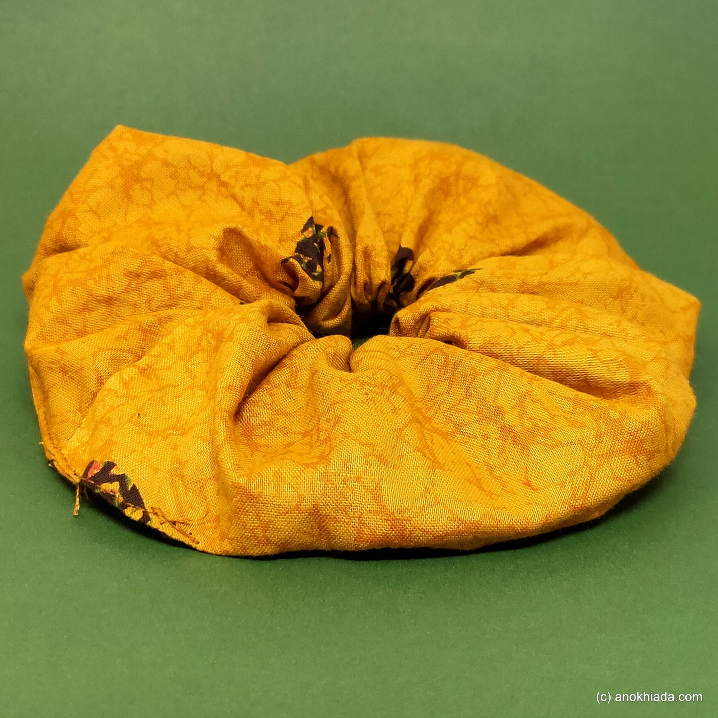 Anokhi Ada Handmade Fabric Scrunchie for Girls and Women (15-37 Scrunchie)
