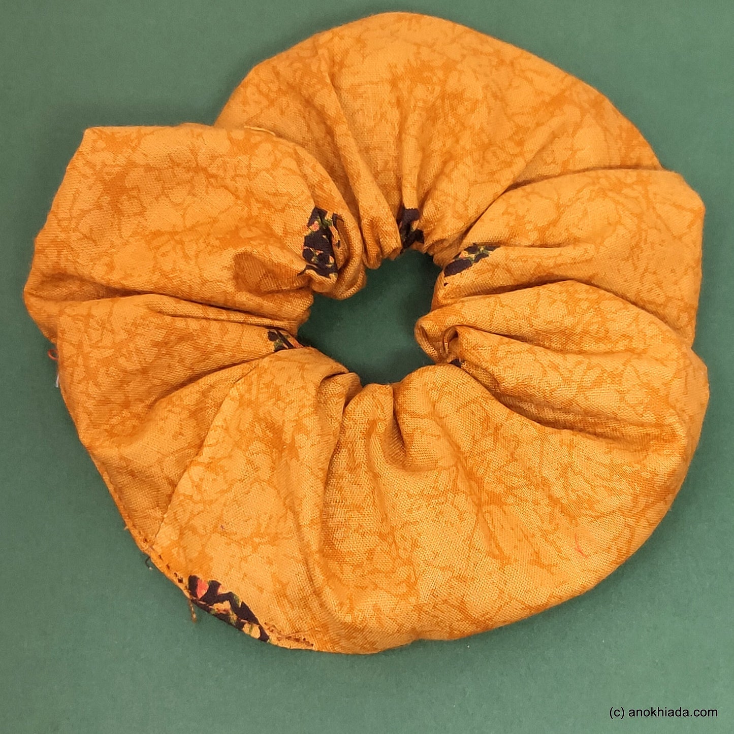 Anokhi Ada Handmade Fabric Scrunchie for Girls and Women (15-37 Scrunchie)