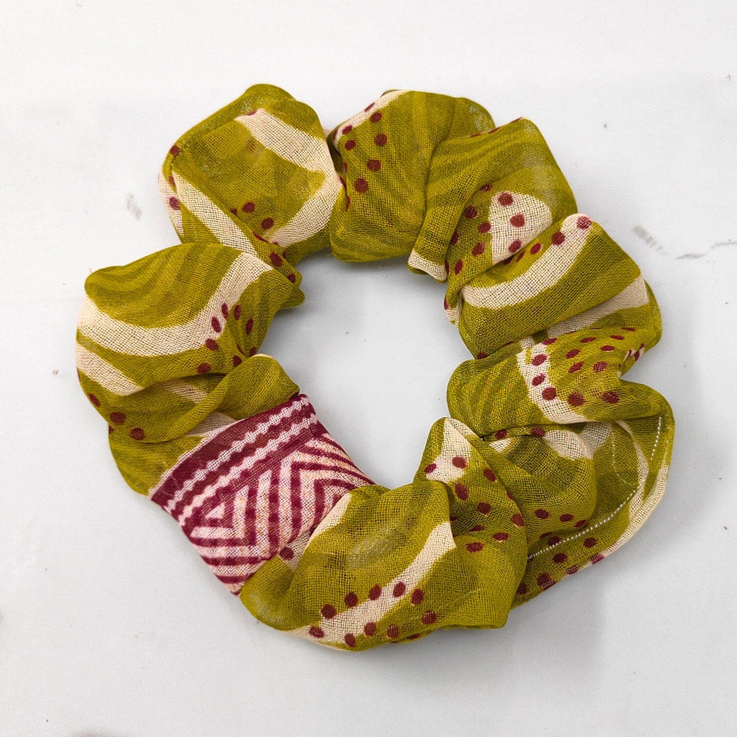 Anokhi Ada Fabric Scrunchie for Girls and Women (15-86 Scrunchie)