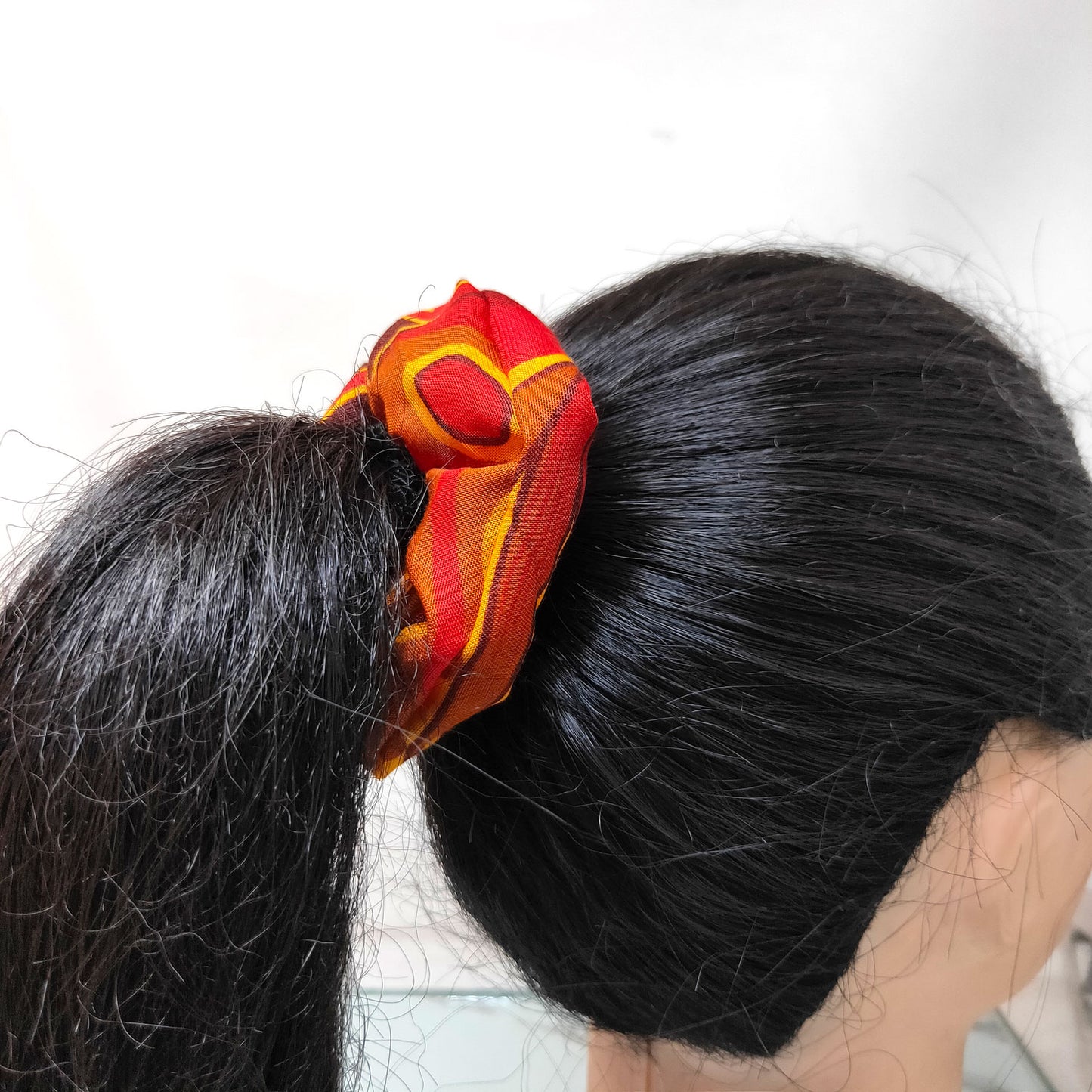 Anokhi Ada Fabric Scrunchie for Girls and Women (15-88 Scrunchie)