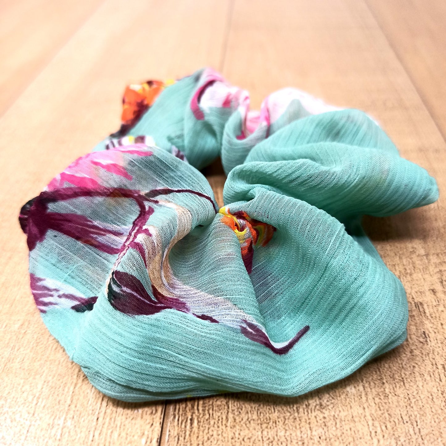 Anokhi Ada Fabric Scrunchie for Girls and Women (15-93 Scrunchie)