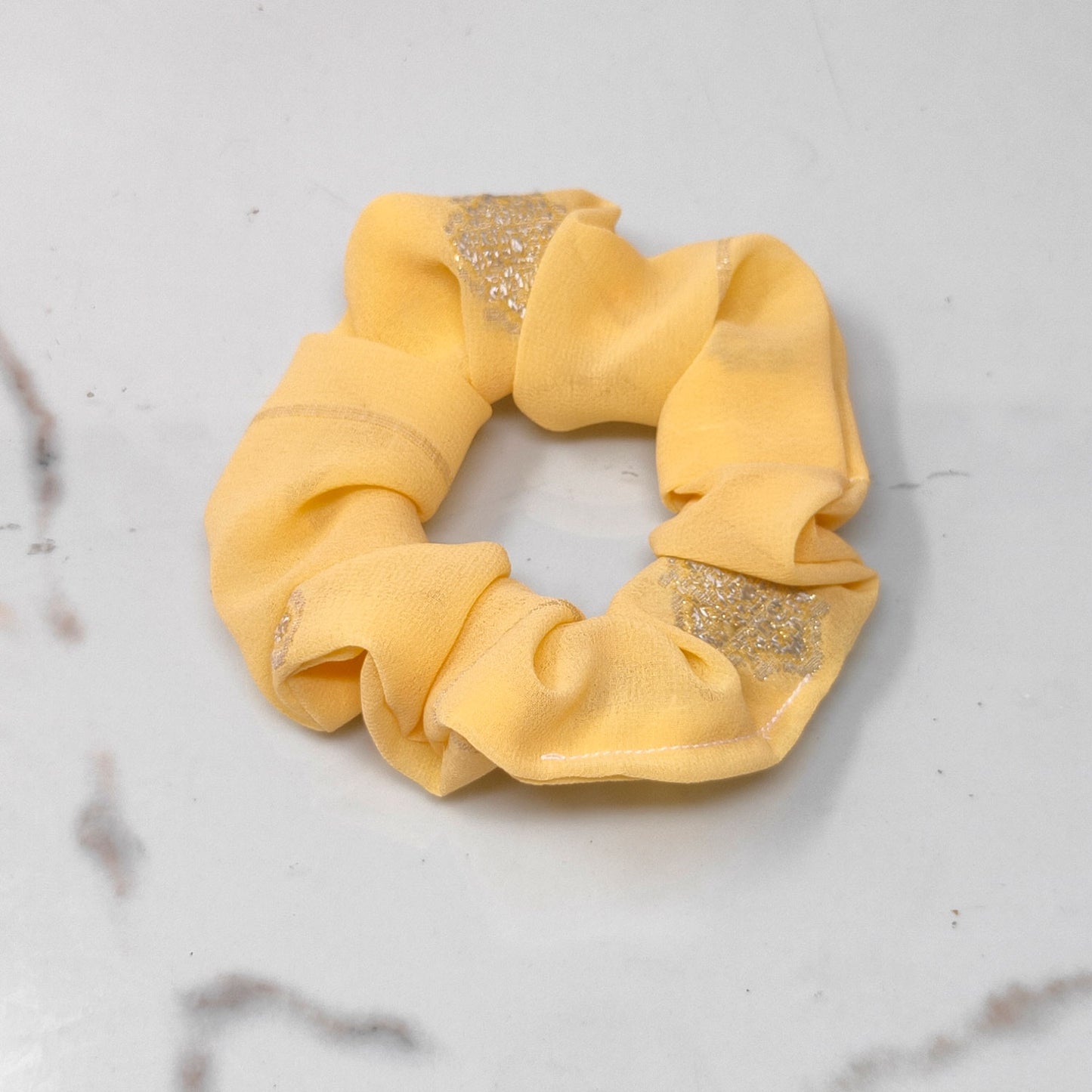 Anokhi Ada Fabric Scrunchie for Girls and Women (15-98 Scrunchie)