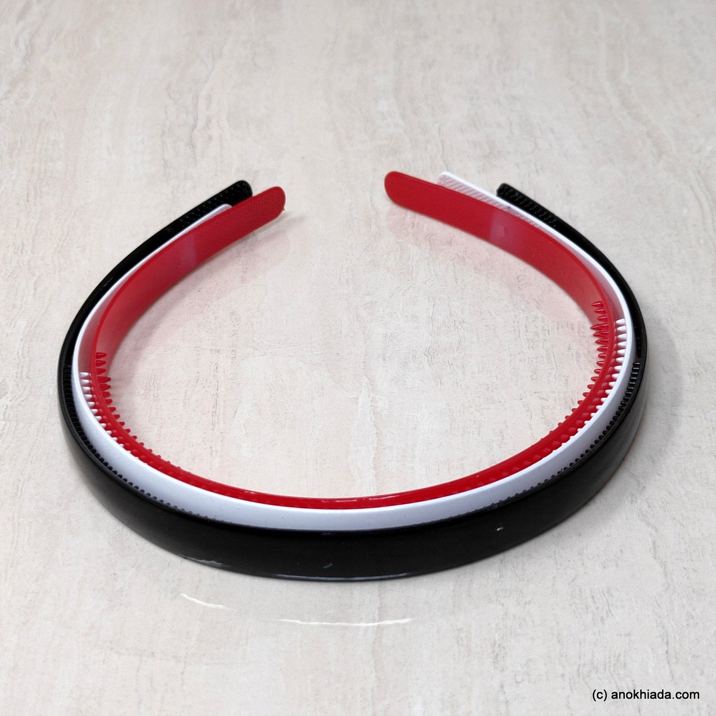 Anokhi Ada Plastic School Color Headbands/Hairbands for Girls (Pack of Three, 19-13)