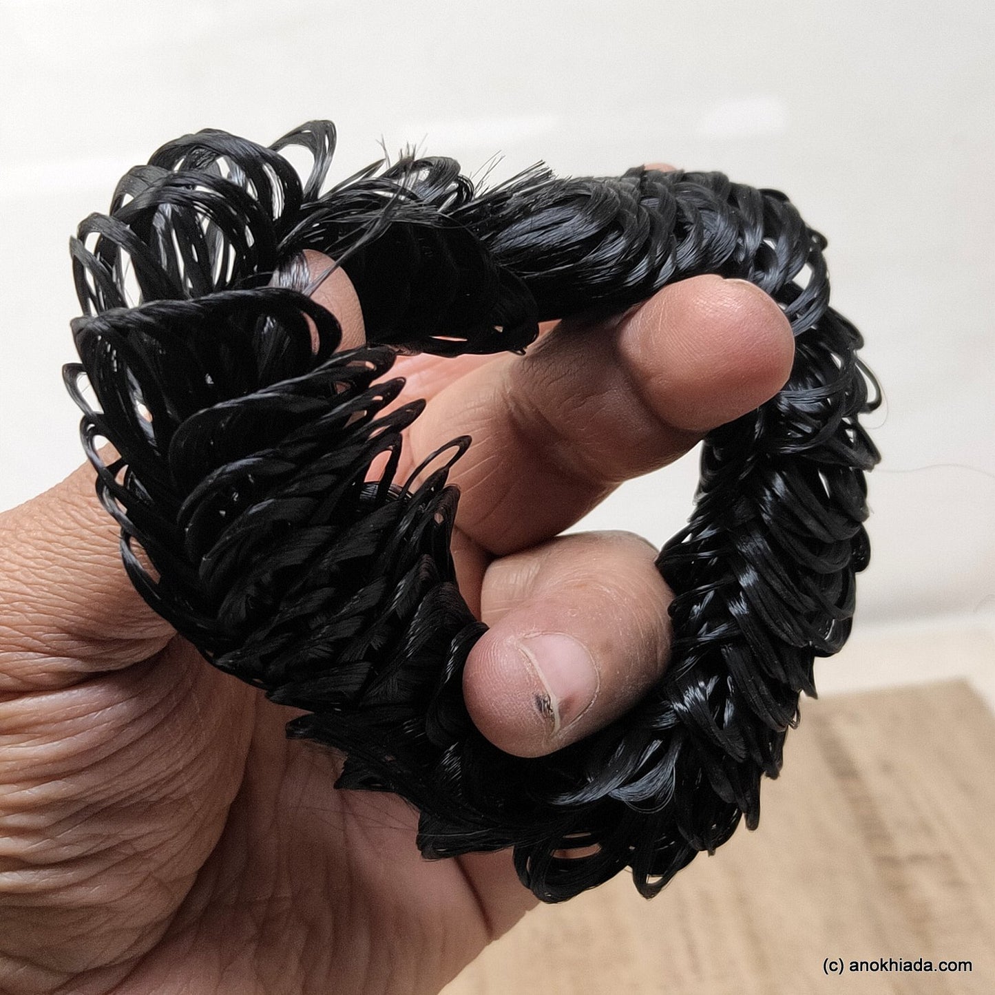Anokhi Ada Black Medium size Rubber bands for Girls and Women (20-10)
