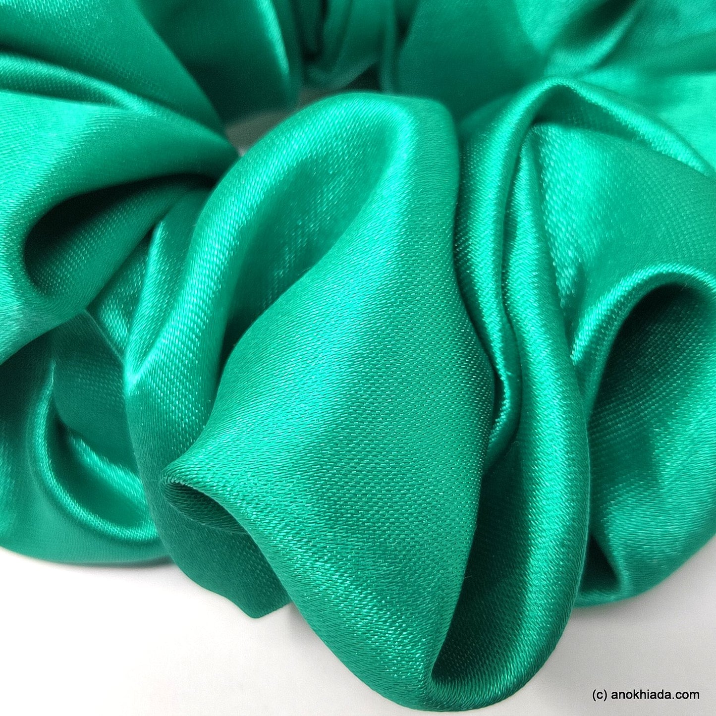 Veronese Green Scrunchie (23-06 Scrunchie)