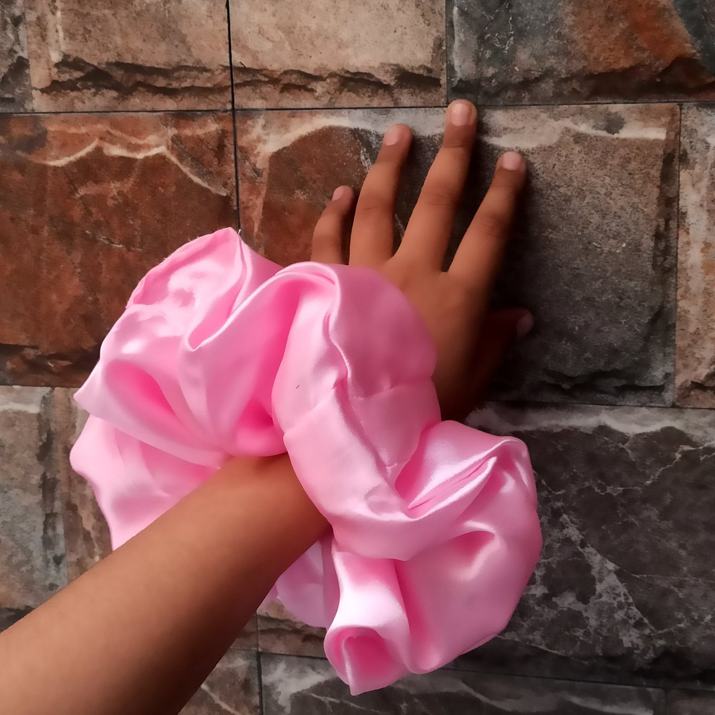 XXL Baby Pink Scrunchie (23-11 b Scrunchie)