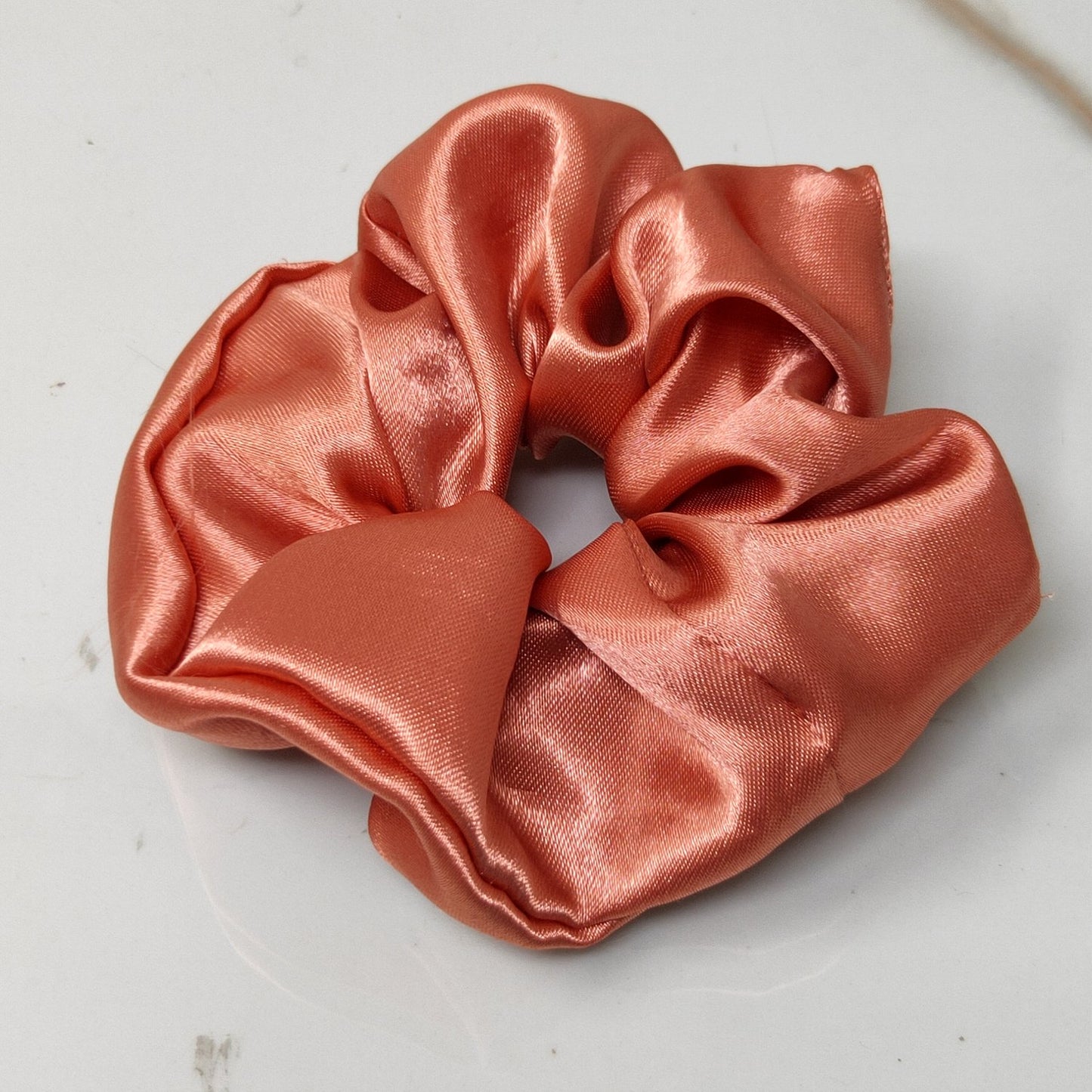 Small Rame Scrunchie (23-22a Scrunchie)