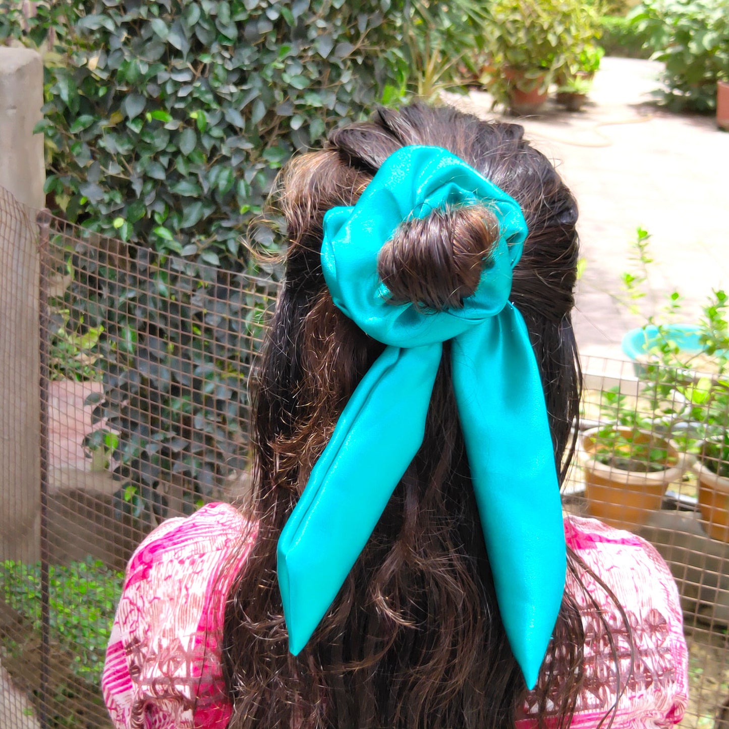 Veronese Green Tail Scrunchie (24-02)