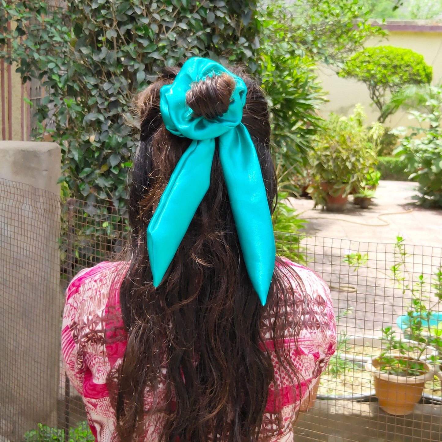 Veronese Green Tail Scrunchie (24-02)