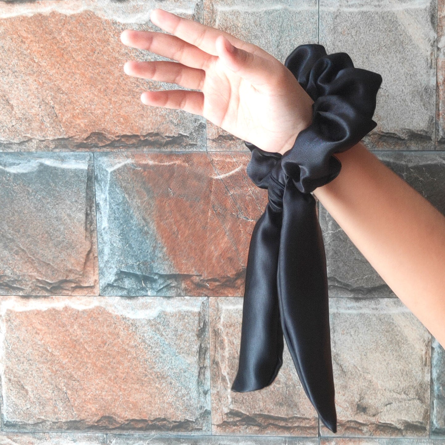 Black Berry Tail Scrunchie (24-03)