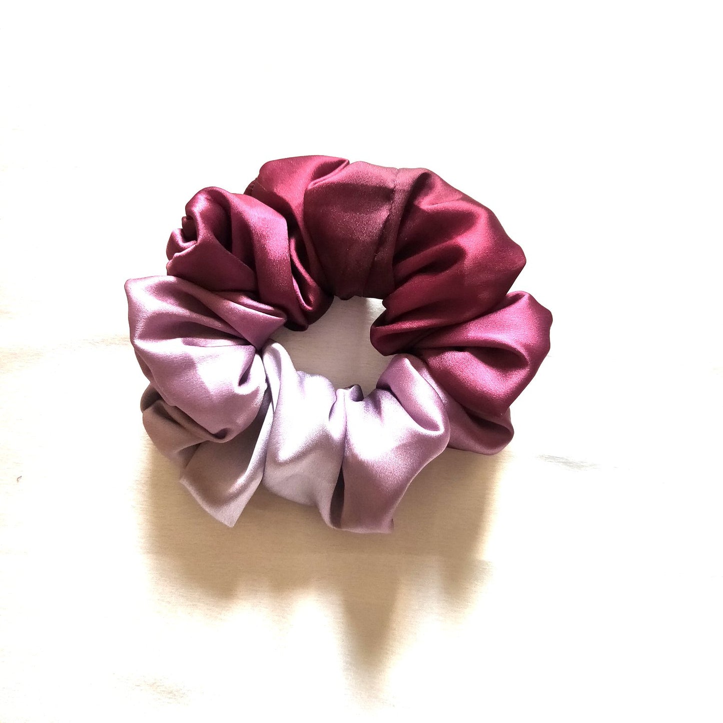 Lilac Dual Tone Satin Scrunchie (32-01b Scrunchie)