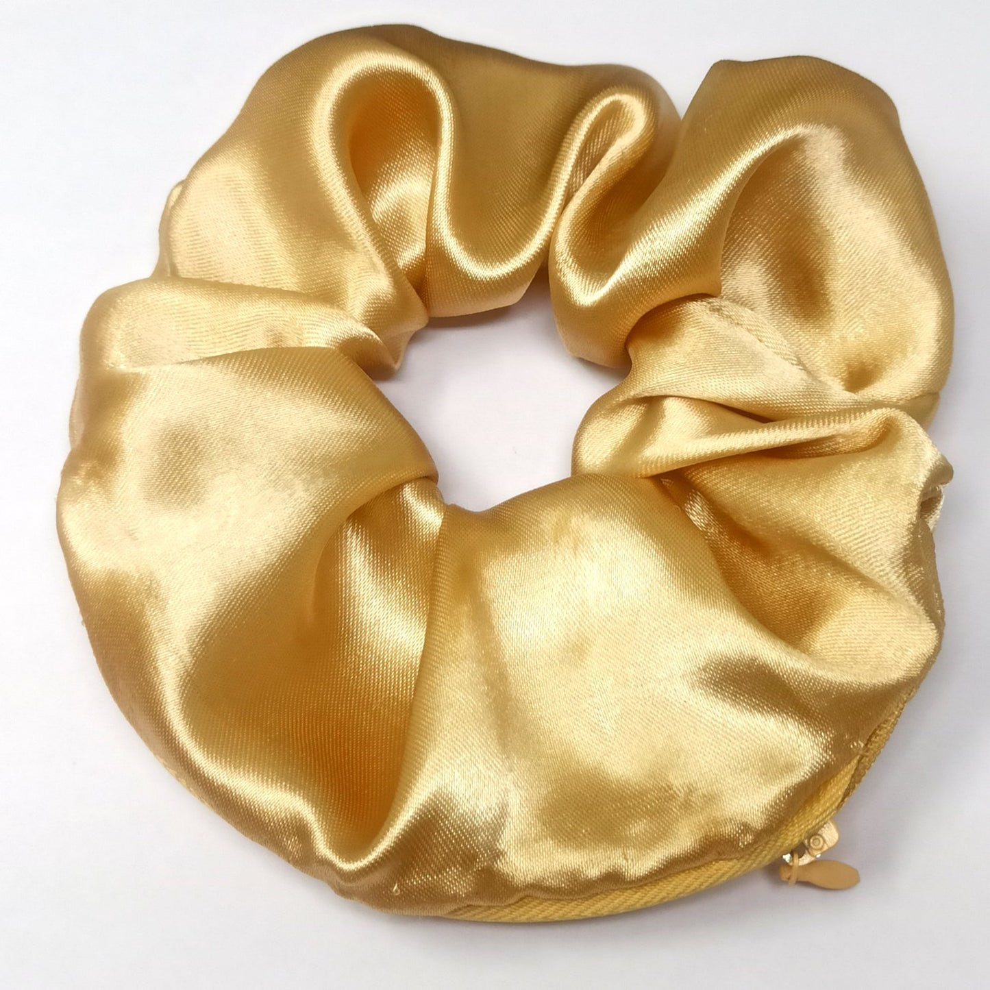 Satin Zipper Scrunchie (32-05 Scrunchie)