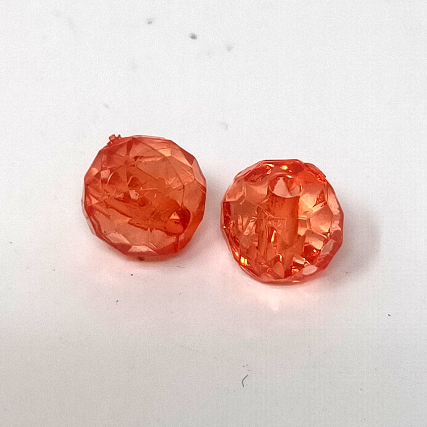 8 mm Translucent Crystal Beads for Jewellery Making and Decoration (100 Beads) - 96-01