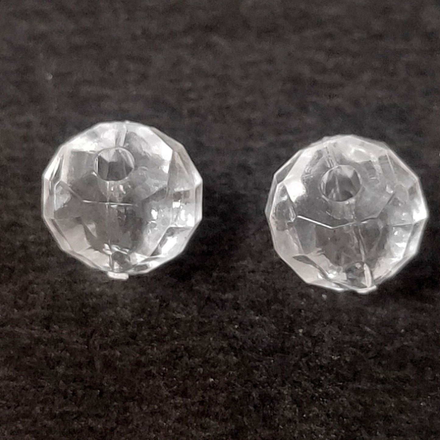8 mm Translucent Crystal Beads for Jewellery Making and Decoration (100 Beads) - 96-03