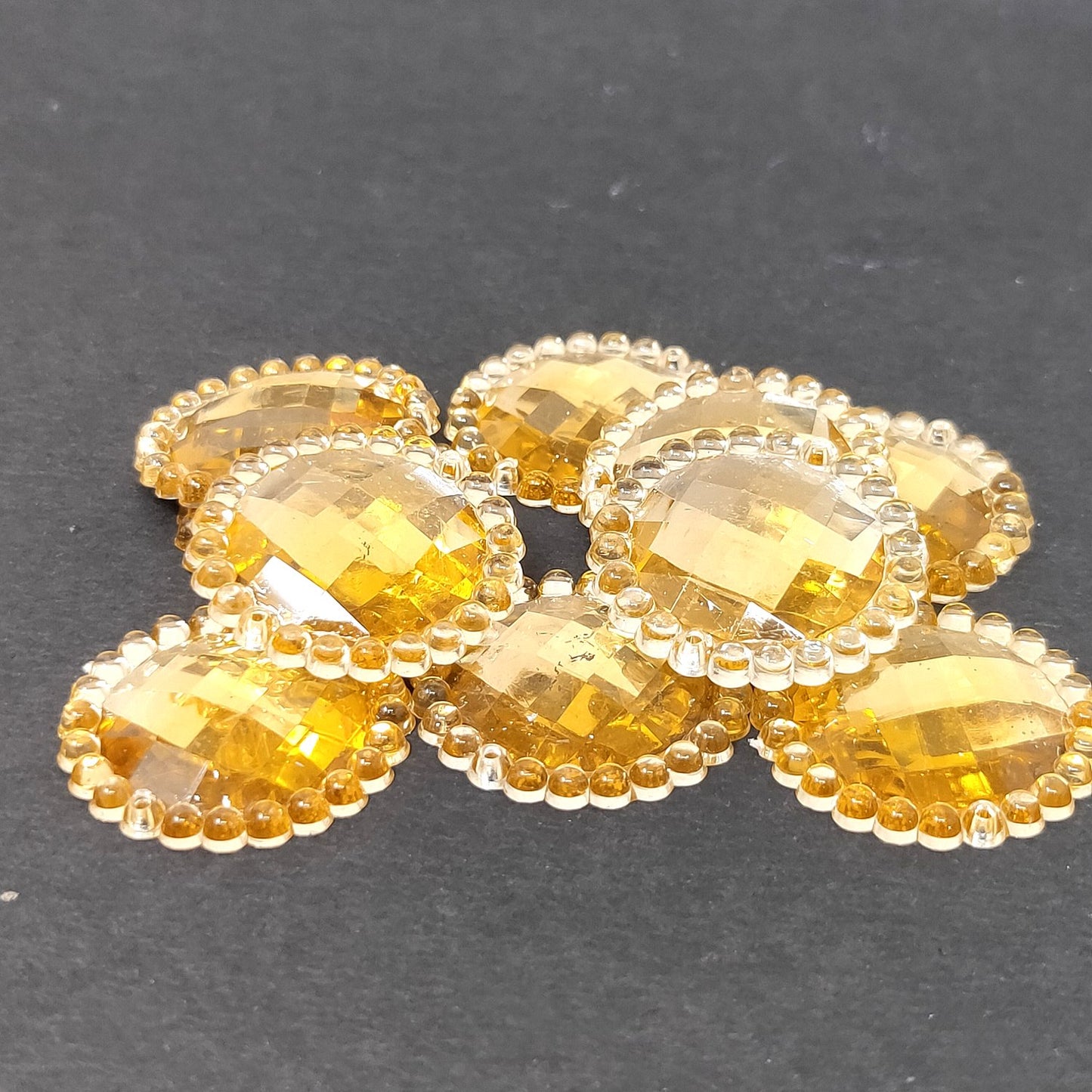 25 mm Plastic Beads for Jewellery Making and Decoration (10 Beads) - 96-10