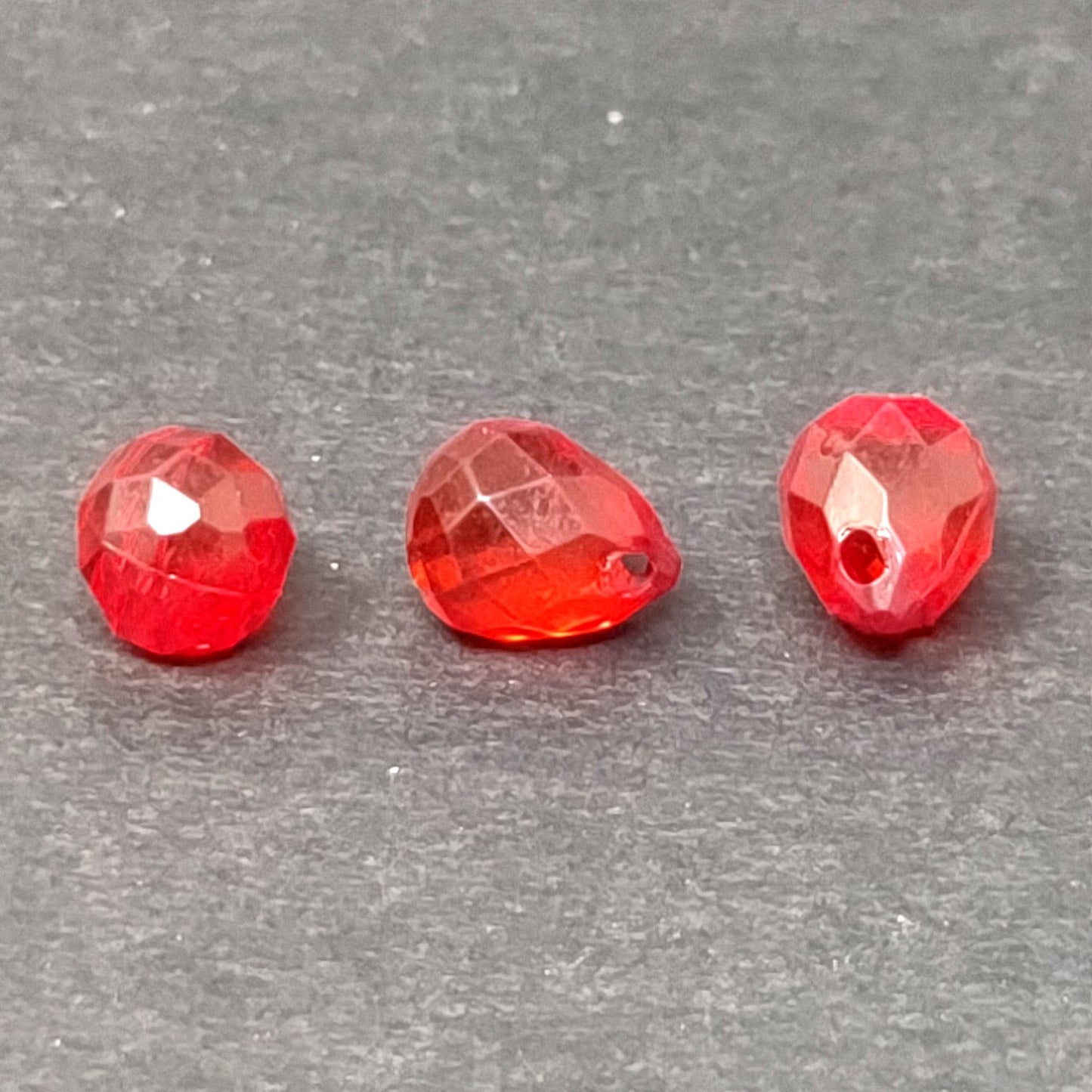 10 mm Translucent Crystal Drop Beads for Jewellery Making and Decoration (25 Beads) 96-14