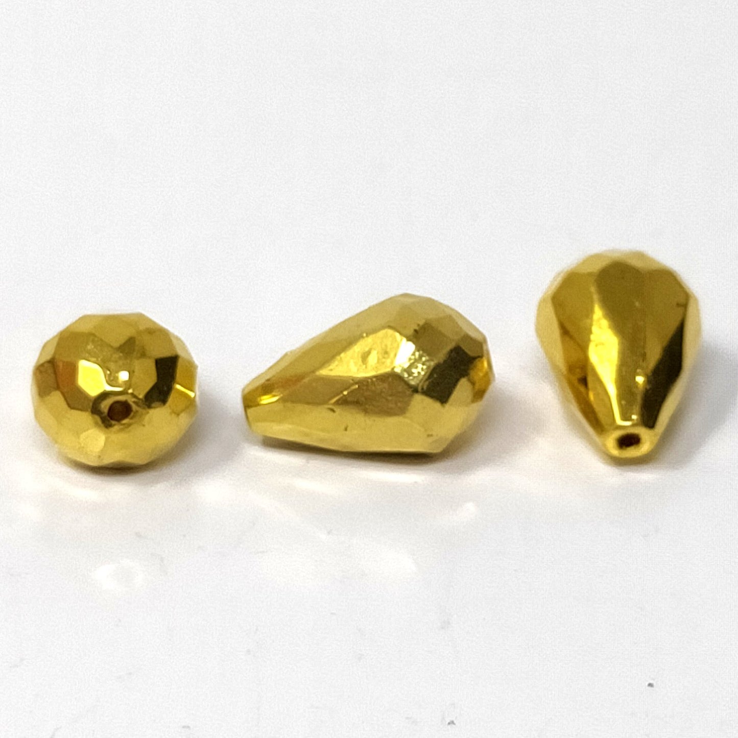 14 mm Golden Drop Beads for Jewellery Making and Decoration (25 Beads) 96-15