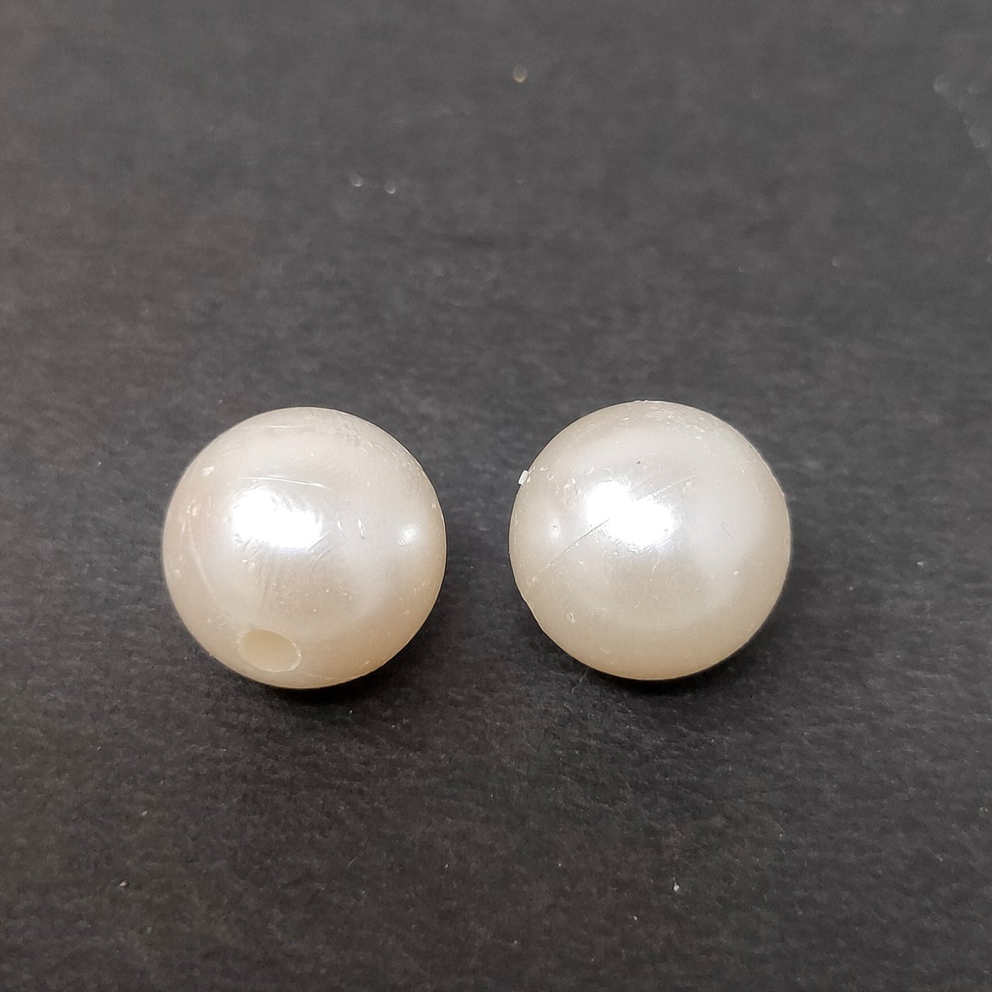 14 mm Off White Pearl Beads for Jewellery Making and Decoration (10 Beads) - 96-20