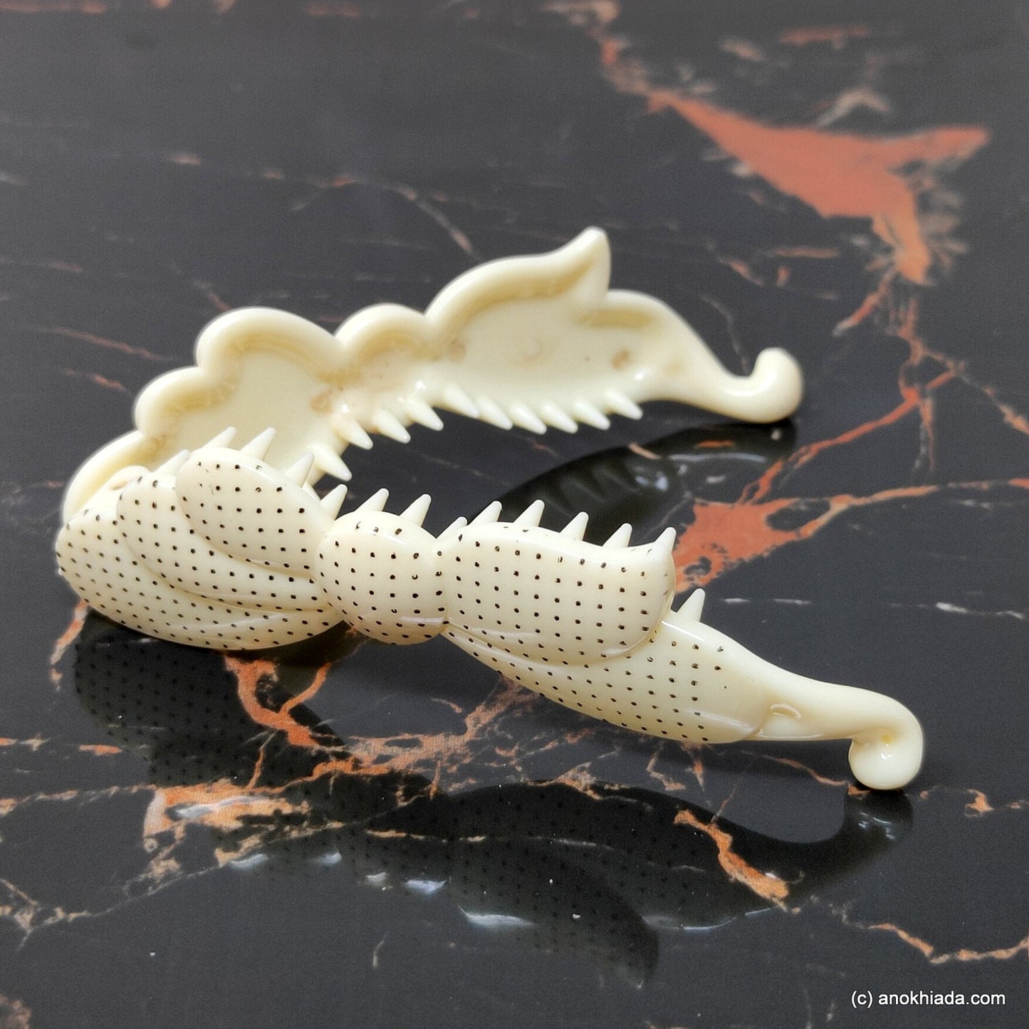 Butterfly Design Small Off White Banana Hair Clip for Girls & Woman (98-16g Banana Hair Clips)