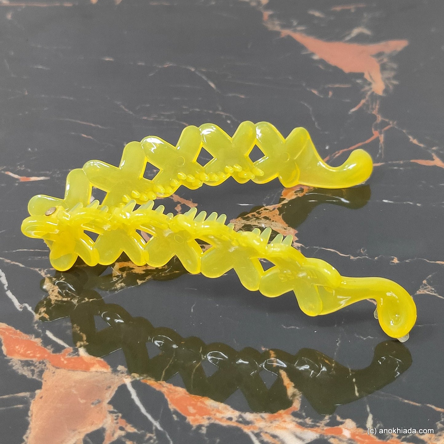Criss Cross Translucent Design Small Yellow Banana Hair Clip for Girls & Woman (98-17b Banana Hair Clips)