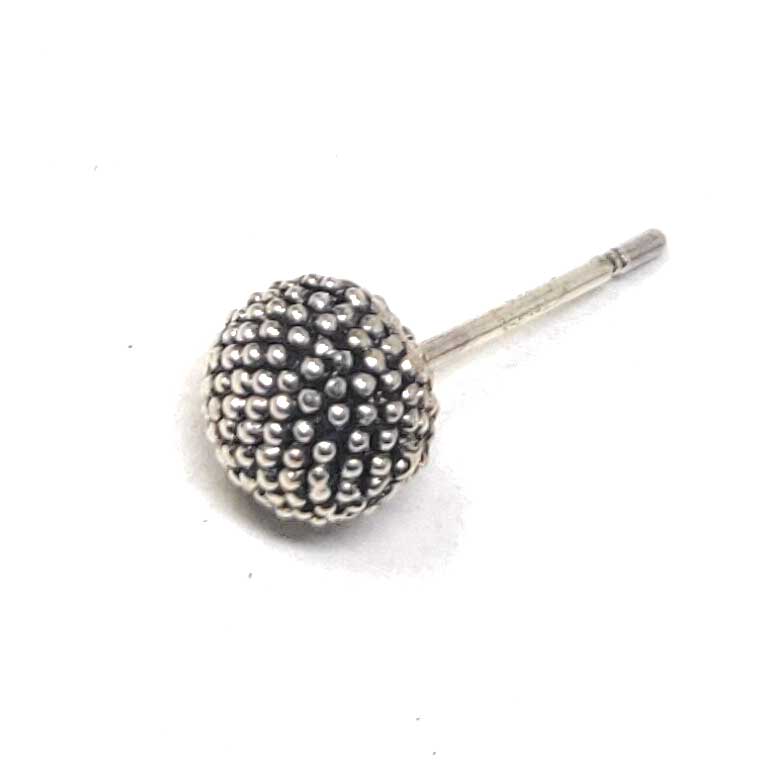 Anokhi Ada Metal Stud Earrings for Girls and Women (Golden)-AG-39