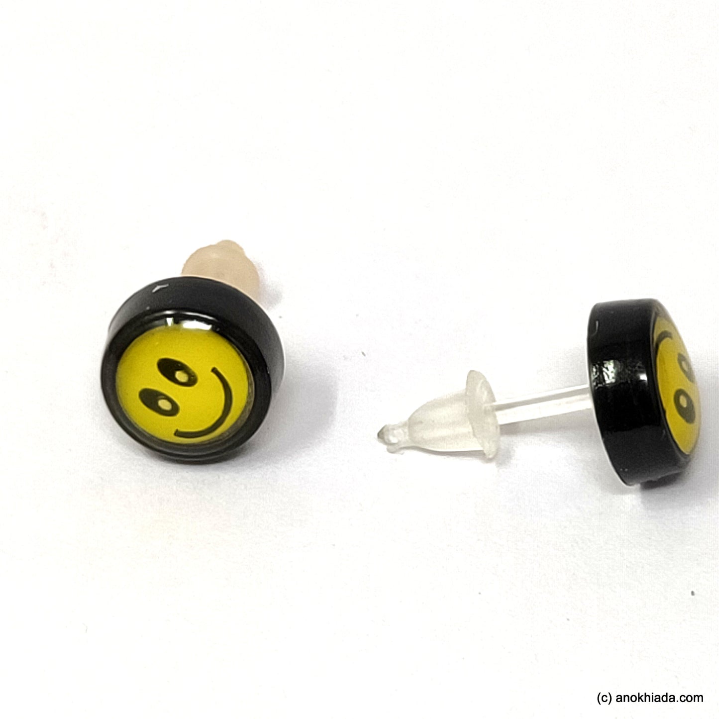Anokhi Ada Smiley Design Small Plastic Stud Earrings for Girls (Black, AR-17e)