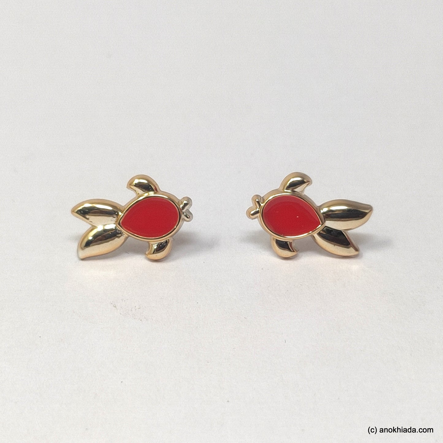 Anokhi Ada Red Small Turtle Plastic Stud Earrings for Girls (AR-22m)
