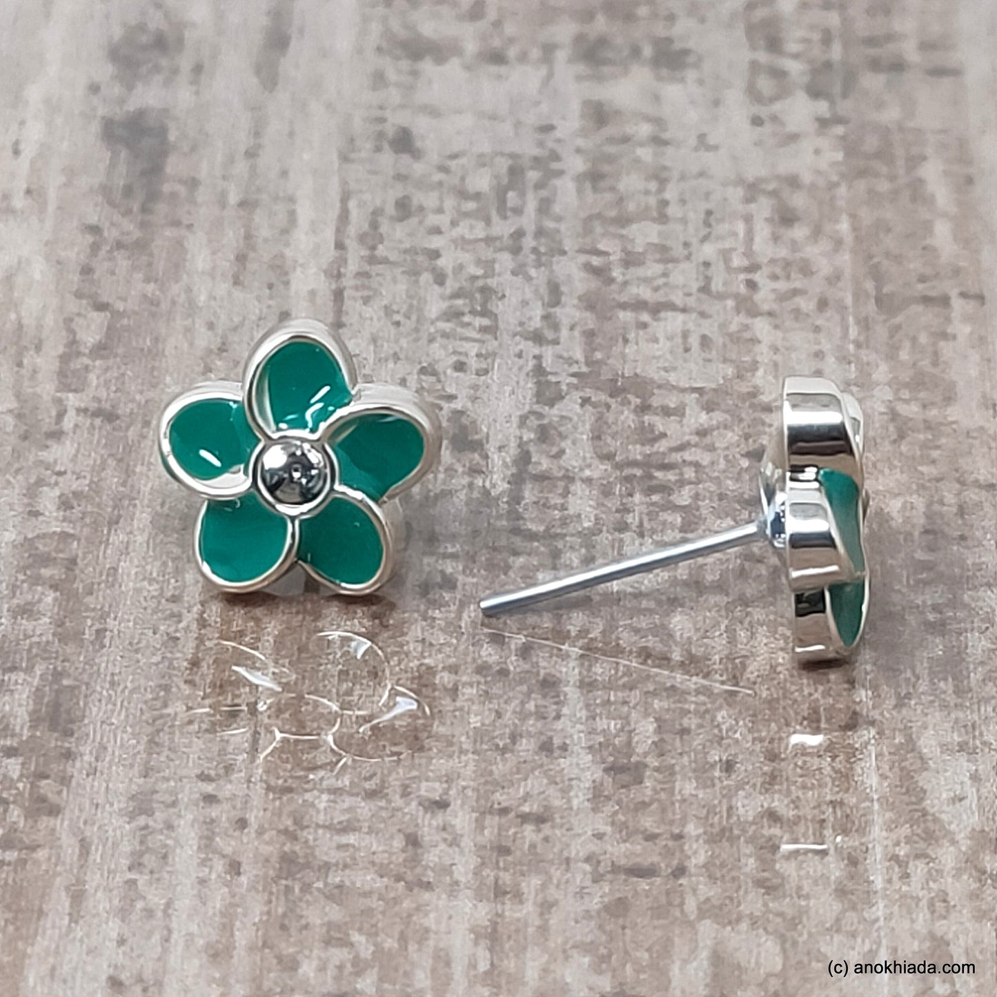 Anokhi Ada Small Floral Plastic Stud Earrings for Girls ( Green, AR-26a )