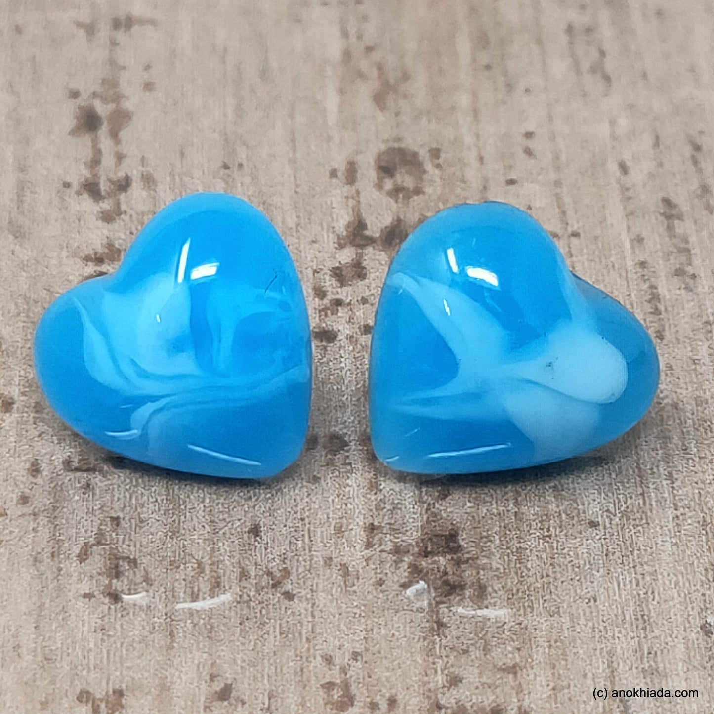 Anokhi Ada Small Heart Shaped Plastic Stud Earrings for Girls ( Blue, AR-29c )