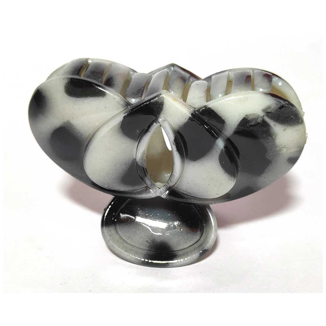 Anokhi Ada Large Butterfly Plastic Hair Clutcher for Girls and Women (White) (BA-1.3)