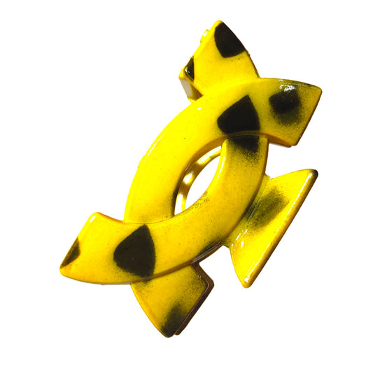 Anokhi Ada Large Butterfly Plastic Hair Clutcher for Girls and Women (BA-3.3)