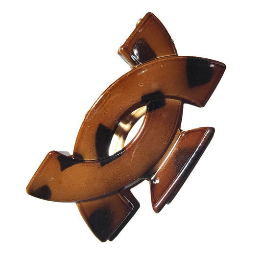 Anokhi Ada Large Butterfly Plastic Hair Clutcher for Girls and Women (BA-3.4)