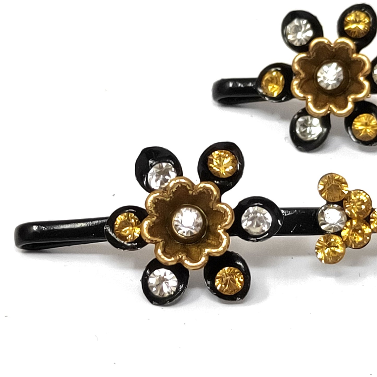 Anokhi Ada Floral  Fancy Bobby Pin for Girls and Women for Occasion (BE-24)