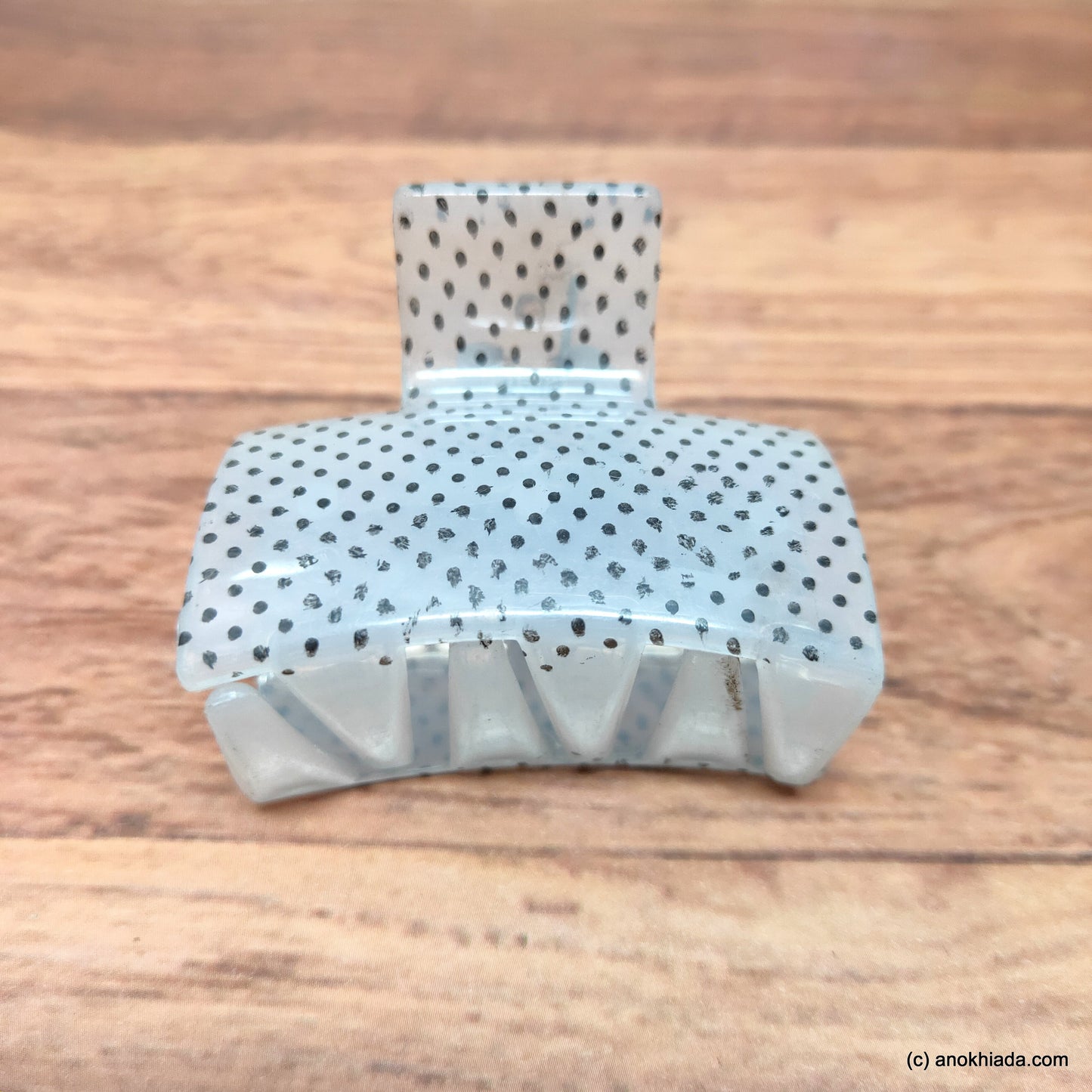 White Translucent Hair Claw - C-58