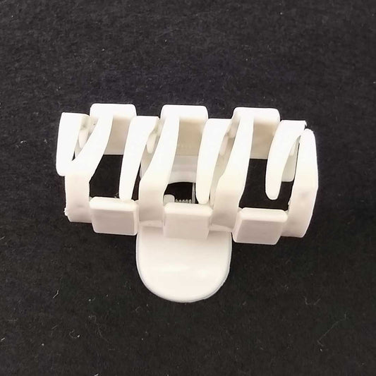 Anokhi ADA Zig-Zag Hair Clutcher for Girls and Women (One Hair Clutcher, White) -C-68