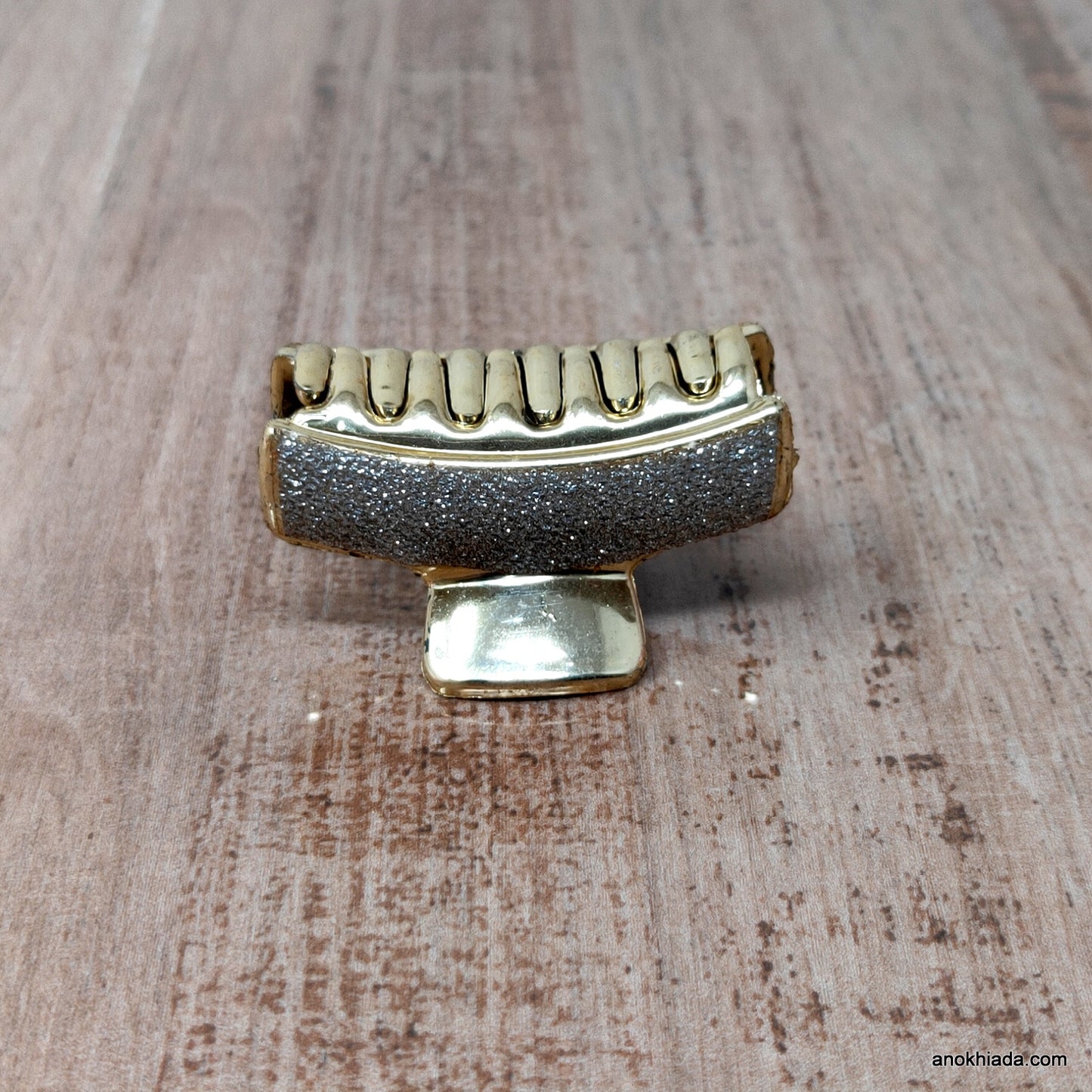 Golden Fancy Plastic Hair Clutcher / Hair Claw for Girls and Women (98-04 Clutcher)