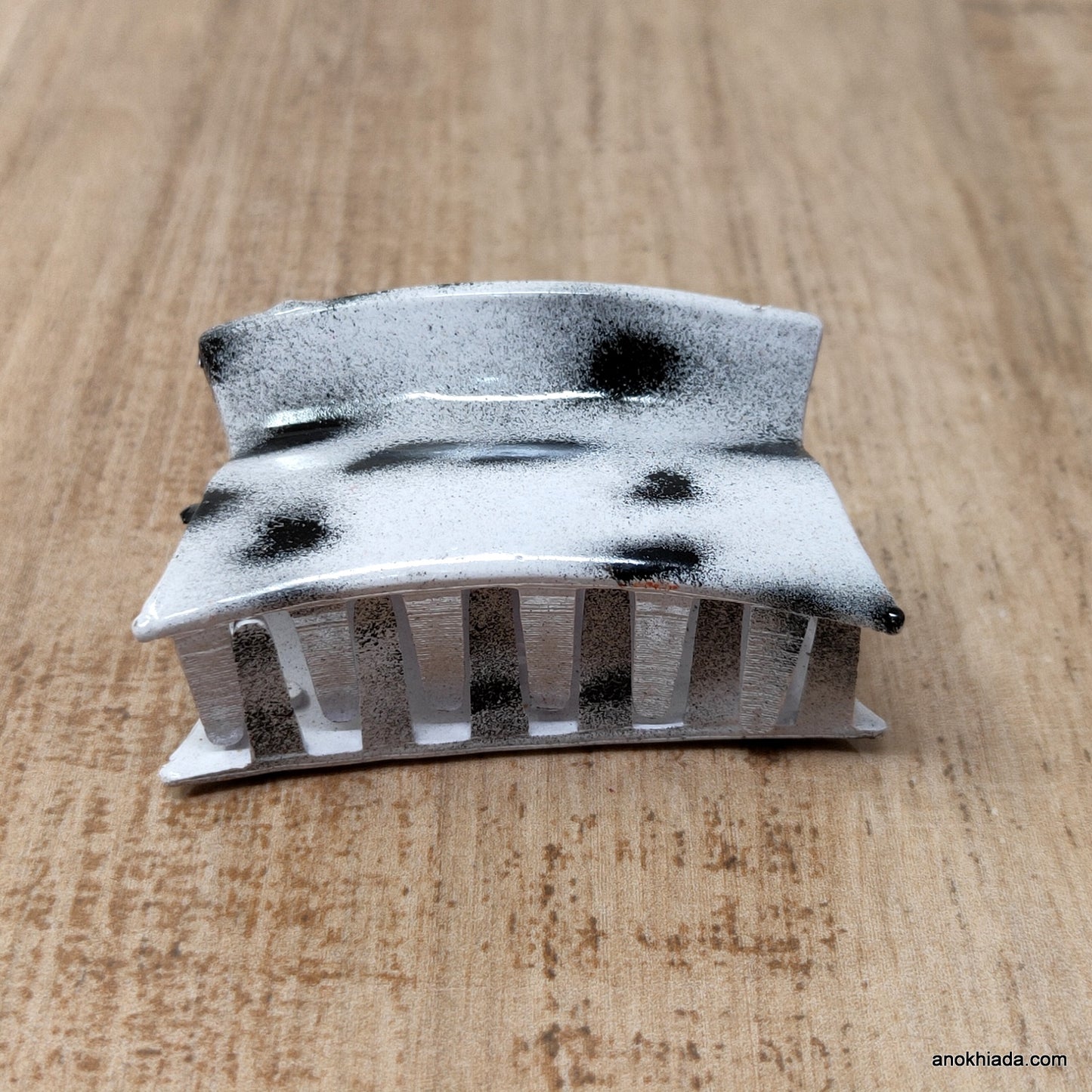 Tiger Print Rectangular Plastic White Hair Clutcher / Hair Claw for Girls and Women (98-10D Clutcher)