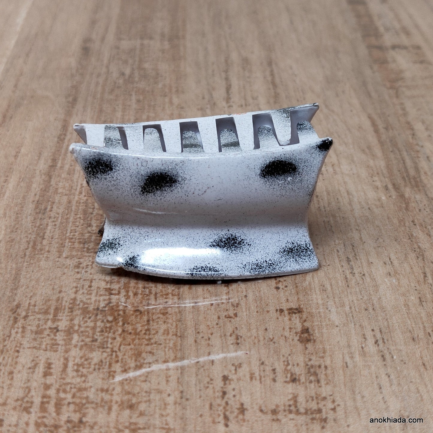 Tiger Print Rectangular Plastic White Hair Clutcher / Hair Claw for Girls and Women (98-10D Clutcher)